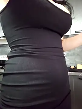 AnaFoxxy online show from 10/18/25, 06:05