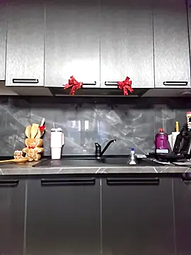 AnaFoxxy online show from 12/04/25, 01:53