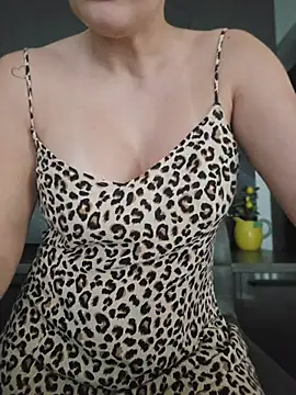 AnaFoxxy online show from 06/03/26, 04:56