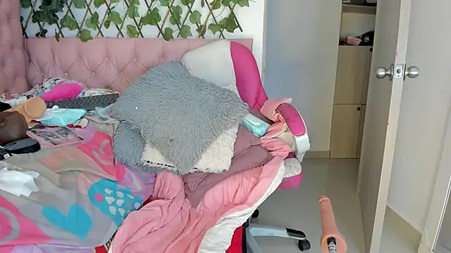 kimmysantoo online show from 01/11/25, 06:24