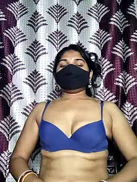 Luv Adite20 online show from 02/07/25, 02:15