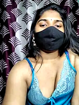 Luv Adite20 online show from 02/07/25, 05:18