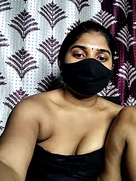 Luv Adite20 online show from 02/08/25, 06:22