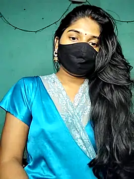 Luv Adite20 online show from 02/10/25, 08:31