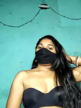 Luv Adite20 online show from 02/15/25, 01:49