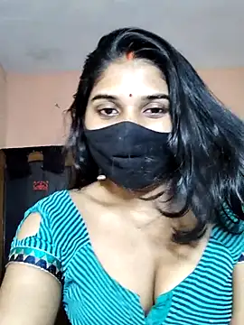 Luv Adite20 online show from 10/12/25, 06:40