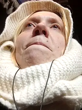 LeraSweet online show from 12/15/25, 04:55