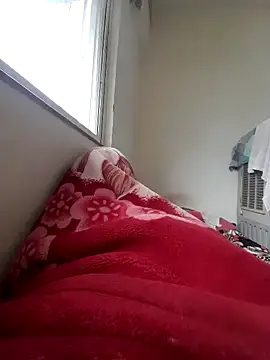 Snapshot of workoutsaurabh chatting on 09/18/25, 02:02 workoutsaurabh online show from 09/18/25, 02:02