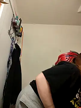 BeckiTooSweet online show from 02/14/25, 12:47