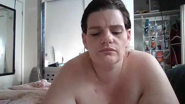 BeckiTooSweet online show from 10/03/25, 09:45