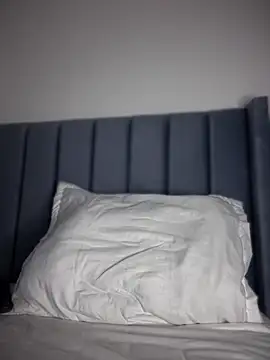 Snapshot of gretta_kler1 chatting on 11/06/25, 10:21 gretta kler1 online show from 11/06/25, 10:21