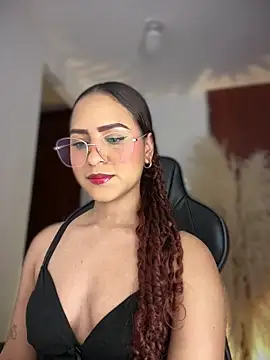 Snapshot of gretta_kler1 chatting on 04/07/26, 09:26 gretta kler1 online show from 04/07/26, 09:26