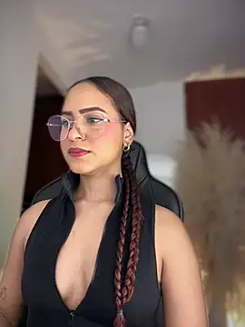 gretta kler1 online show from 06/23/26, 10:41