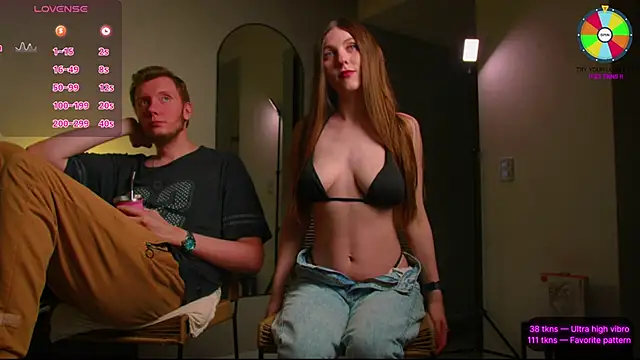 Snapshot of VunderSEX chatting on 11/15/25, 05:20 VunderSEX online show from 11/15/25, 05:20