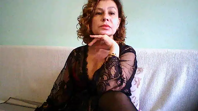 Snapshot of Mat_Elenore chatting on 11/04/25, 07:07 Mat Elenore online show from 11/04/25, 07:07