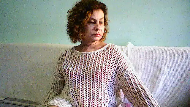 Snapshot of Mat_Elenore chatting on 11/05/25, 06:57 Mat Elenore online show from 11/05/25, 06:57