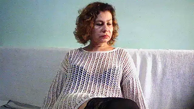 Snapshot of Mat_Elenore chatting on 11/06/25, 06:03 Mat Elenore online show from 11/06/25, 06:03