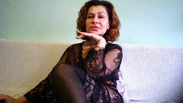 Snapshot of Mat_Elenore chatting on 11/21/25, 07:07 Mat Elenore online show from 11/21/25, 07:07