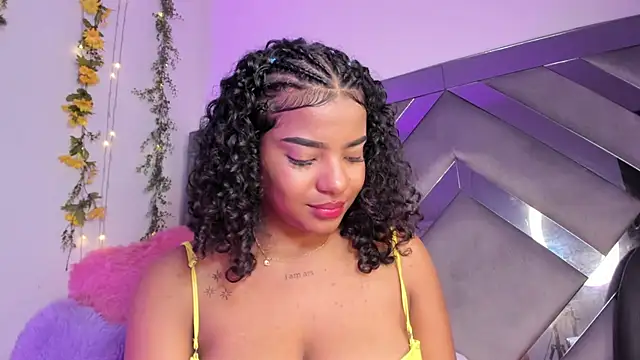 Iris hott1 online show from 01/09/25, 03:36