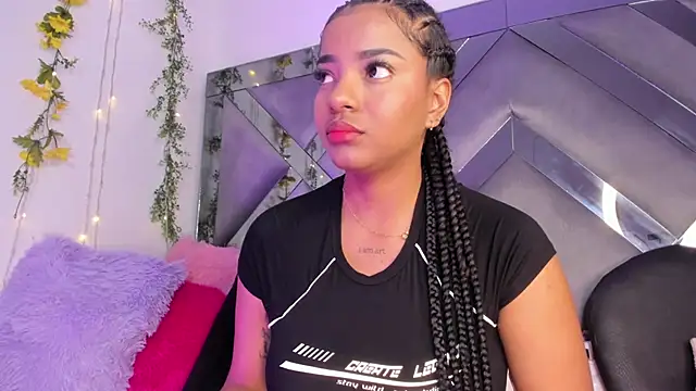 Iris hott1 online show from 01/15/25, 02:06