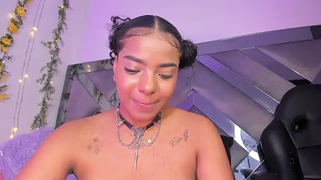 Iris hott1 online show from 01/18/25, 06:56