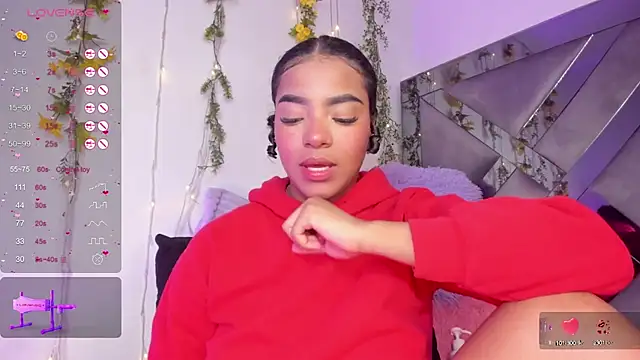 Iris hott1 online show from 02/11/25, 11:54