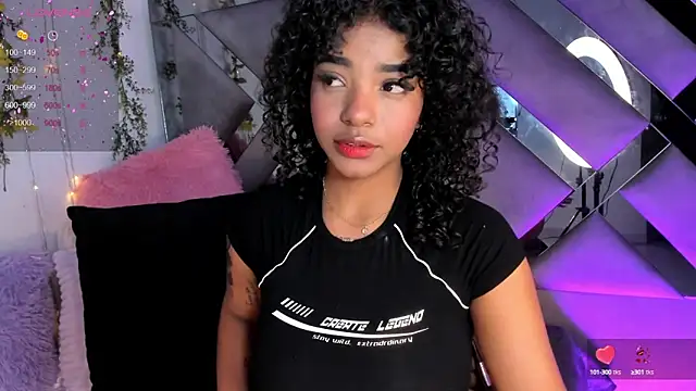 Iris hott1 online show from 02/22/25, 02:17