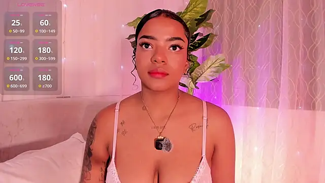 Iris hott1 online show from 10/15/25, 03:28