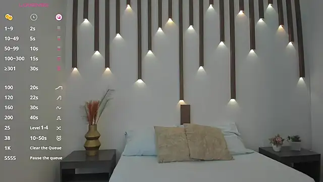 megan cooper28 online show from 10/31/25, 07:04