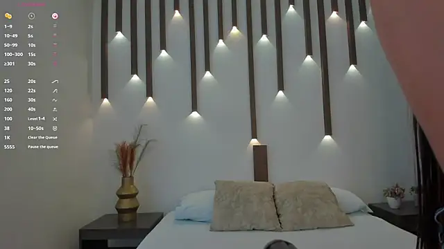 megan cooper28 online show from 11/10/25, 07:13