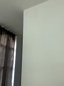 Snapshot of amapola_bell chatting on 12/02/25, 11:59 amapola bell online show from 12/02/25, 11:59