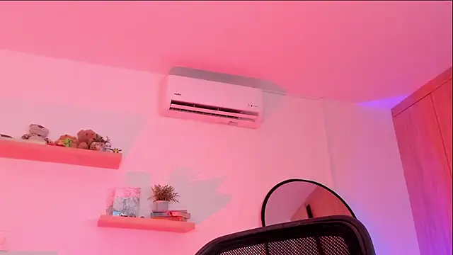 Snapshot of rose_saenz chatting on 10/09/25, 08:29 rose saenz online show from 10/09/25, 08:29