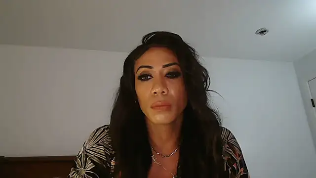 Snapshot of CaramelDipper chatting on 10/07/25, 06:54 CaramelDipper online show from 10/07/25, 06:54