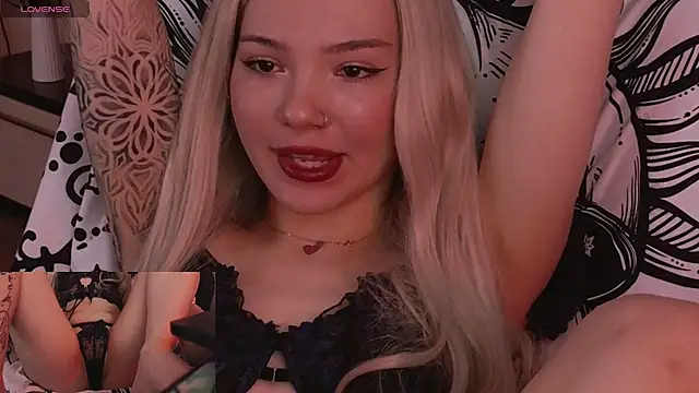 SandraBoyl online show from 04/27/26, 02:42