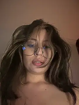 Snapshot of marie2_ chatting on 01/30/25, 11:24 marie2 online show from 01/30/25, 11:24