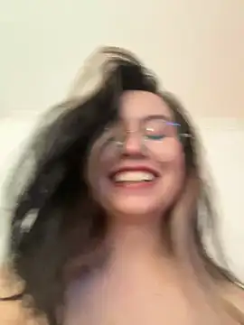 Snapshot of marie2_ chatting on 02/15/25, 06:12 marie2 online show from 02/15/25, 06:12