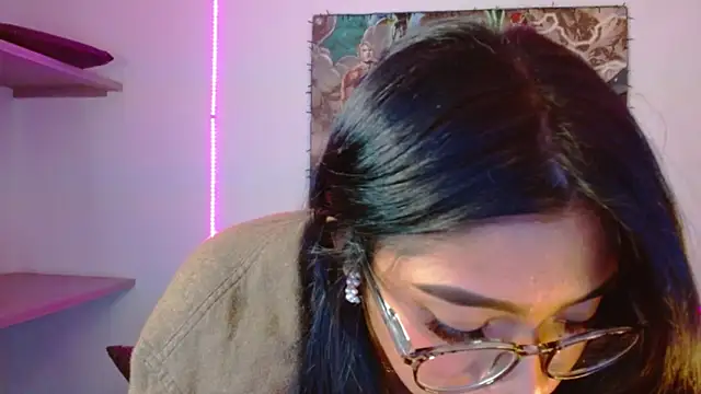 SaraApril 1 online show from 12/14/24, 08:56