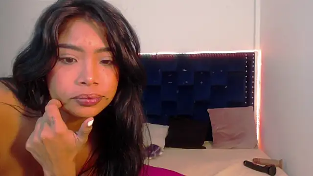 SaraApril 1 online show from 02/04/25, 11:27