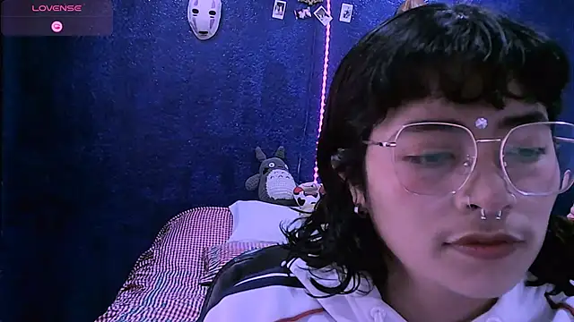 Snapshot of NinaYellow chatting on 01/08/26, 03:36 NinaYellow online show from 01/08/26, 03:36