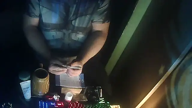 Snapshot of perversalus chatting on 02/22/26, 06:06 perversalus online show from 02/22/26, 06:06