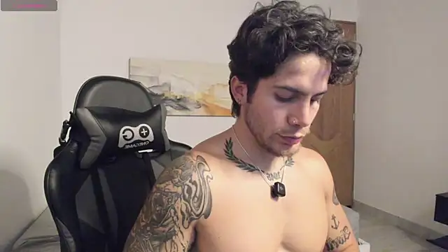LucianSinclair online show from 05/21/26, 02:29