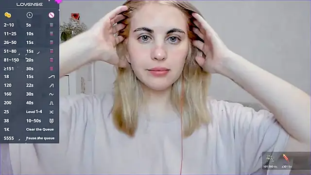 Snapshot of pawpaws chatting on 11/11/25, 08:36 pawpaws online show from 11/11/25, 08:36