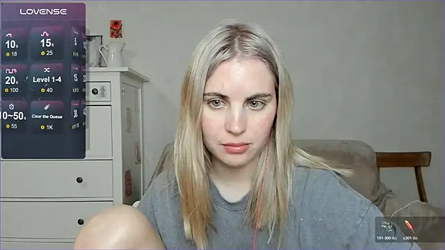 Snapshot of pawpaws chatting on 11/22/25, 11:42 pawpaws online show from 11/22/25, 11:42