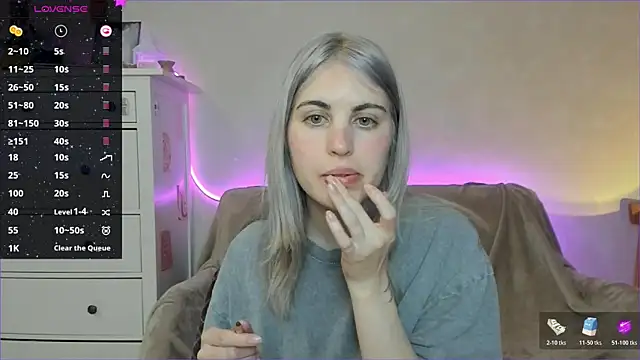 Snapshot of pawpaws chatting on 02/23/26, 07:06 pawpaws online show from 02/23/26, 07:06