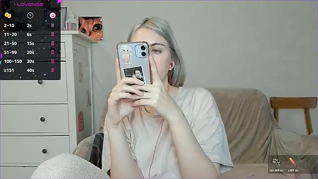 Snapshot of pawpaws chatting on 03/08/26, 05:44 pawpaws online show from 03/08/26, 05:44