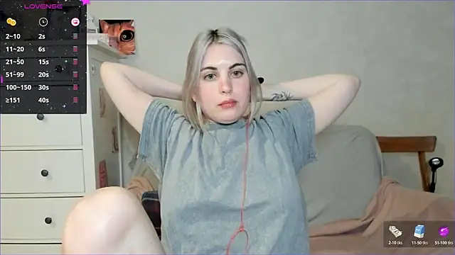 Snapshot of pawpaws chatting on 03/19/26, 11:14 pawpaws online show from 03/19/26, 11:14