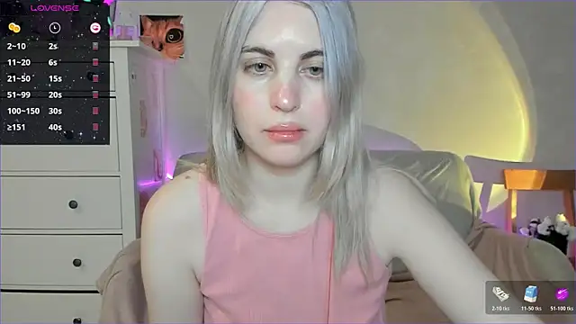 Snapshot of pawpaws chatting on 03/21/26, 06:51 pawpaws online show from 03/21/26, 06:51