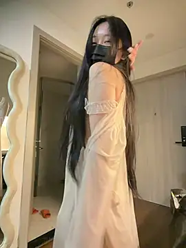 Snapshot of MEOW_MEO chatting on 02/23/26, 04:04 MEOW MEO online show from 02/23/26, 04:04
