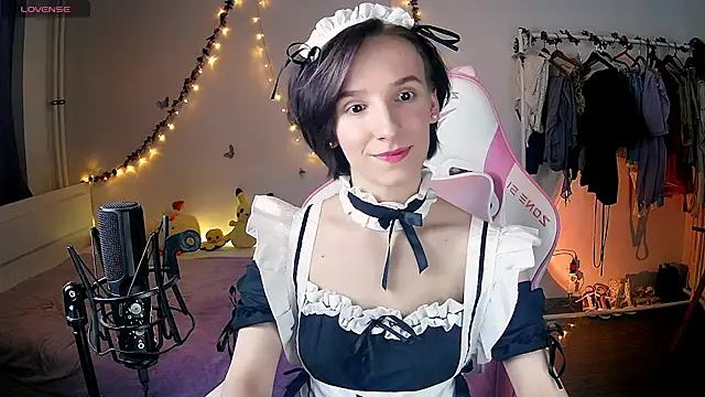 Violet Veliya online show from 02/02/25, 03:49
