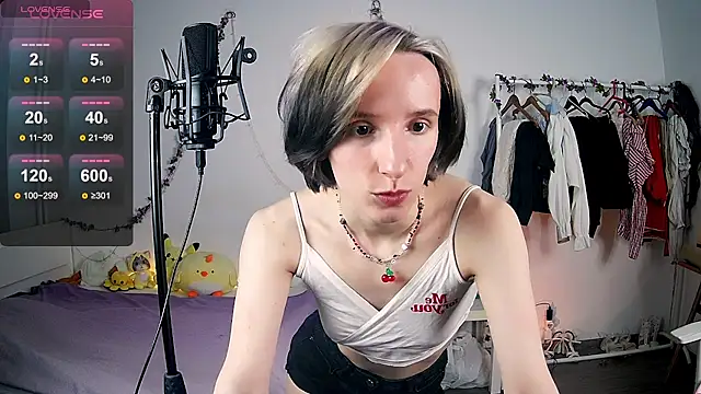 Violet Veliya online show from 03/07/25, 07:16